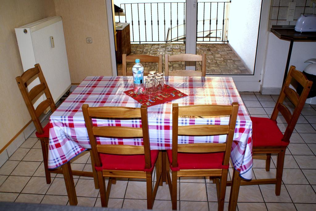 Pension Lindenhof Limburg an der Lahn Room photo